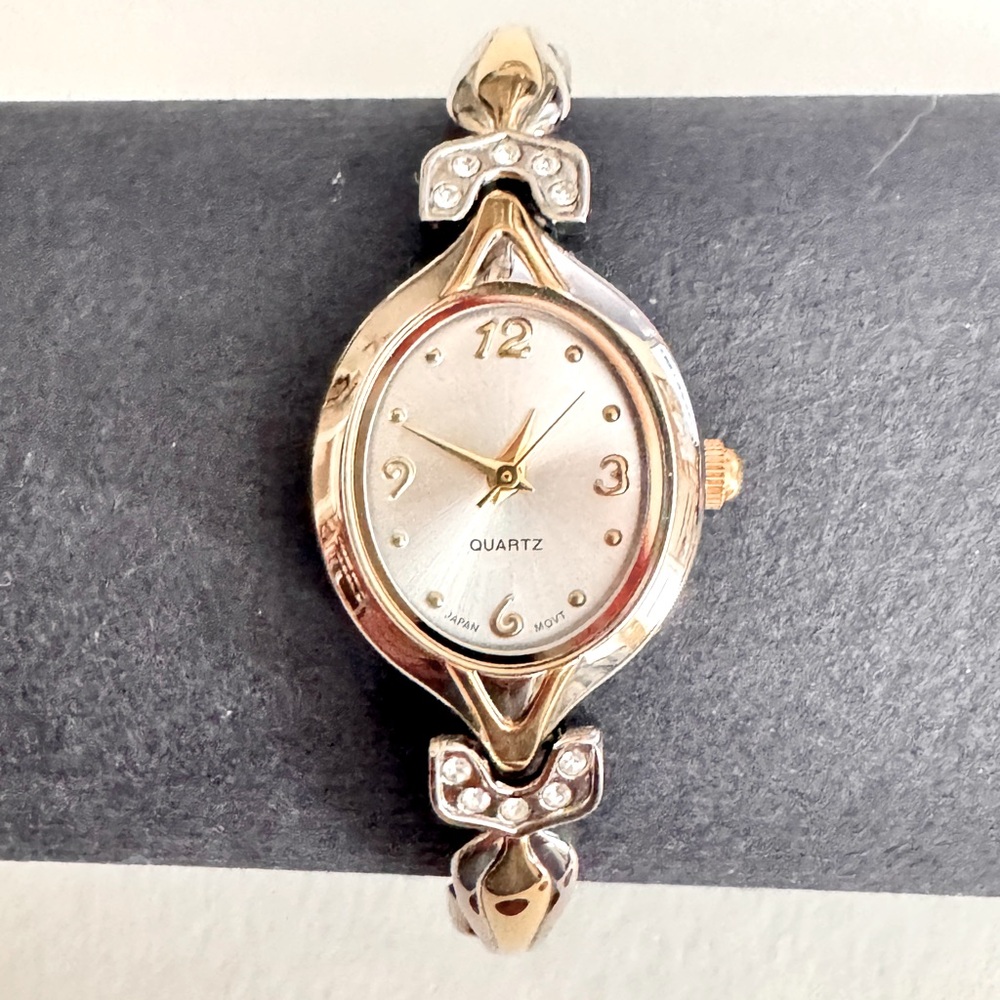 Silver/gold tone Japan Movt Watch